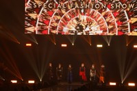 CANDY TUNE SPECIAL FASHION SHOWの様子(撮影:つなかん)