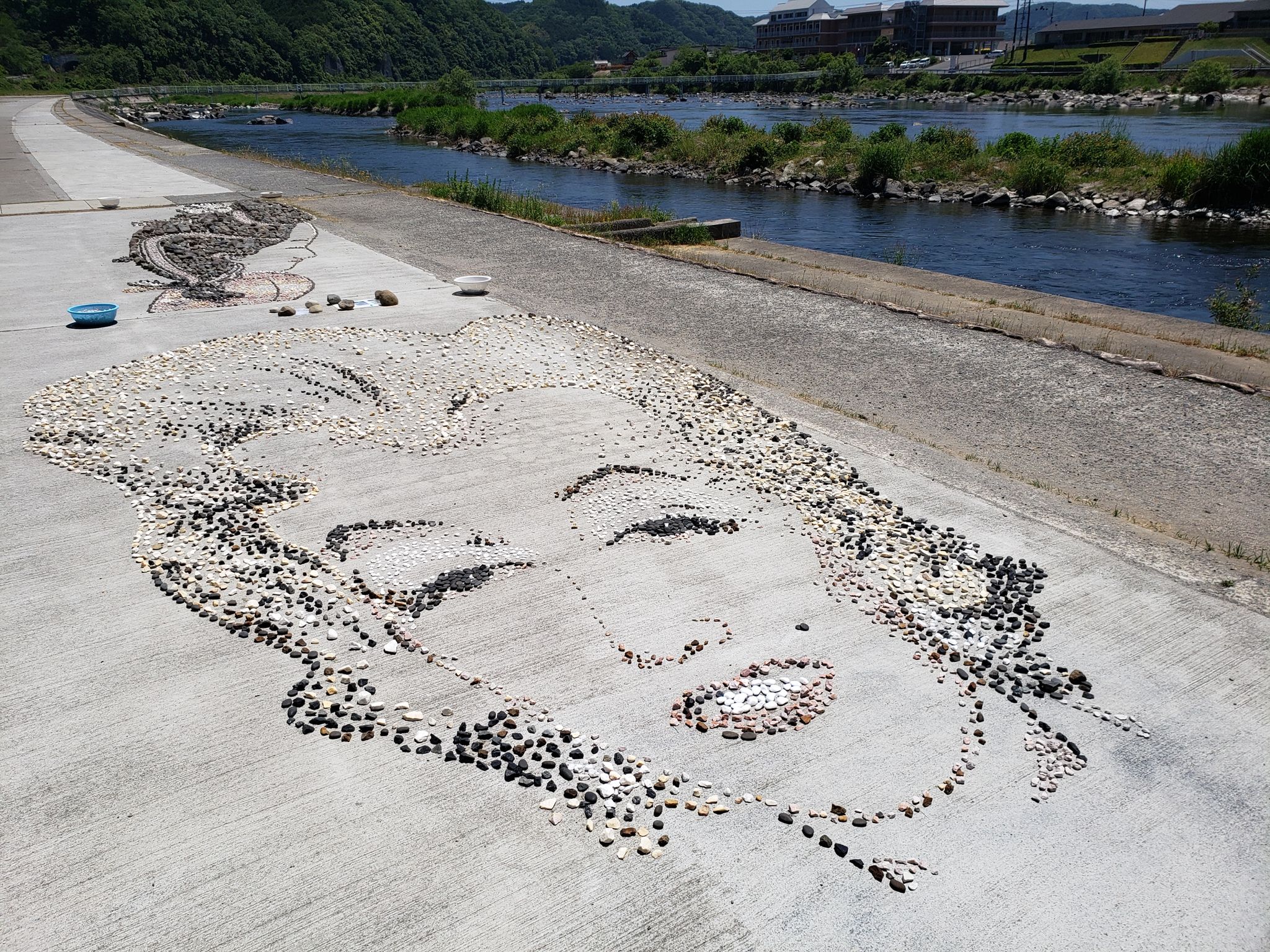 西のぼる 作 2点セット｜美川おかえり祭り 刺繍絵／色紙 抽象画｜石川県郷土芸術 旭川河川敷の石のアートが話題 ボッティチェリ「ヴィーナスの誕生