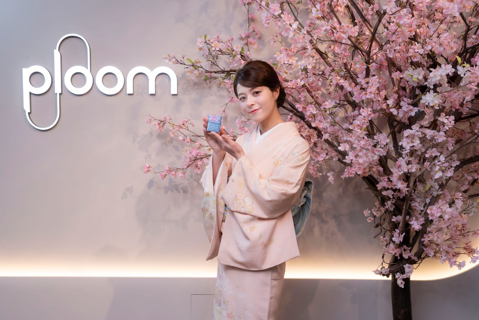 B1F_ガールズ④「サクラ・レギュラー」