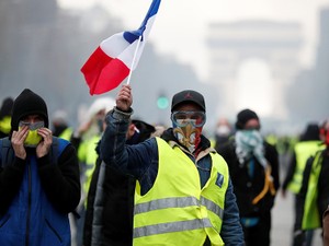 フランスで吹き荒れる「黄色いベスト」、彼らはどこから来たのか、調査で見えてきた