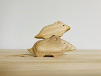 キュートな「アリクイの親子」（画像提供：たのしい木彫りさん）