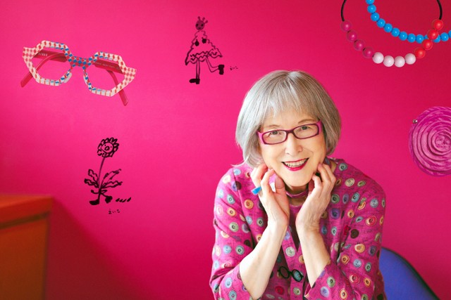 角野栄子さんのドキュメンタリー映画「カラフルな魔女」ポスター