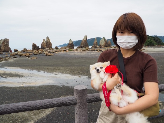 「初対面の時から抱っこができて、小さくて可愛かったです」と娘のかほさん（HISAYANさん提供）