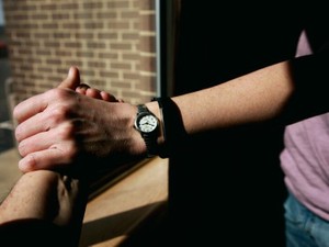 遠距離恋愛の彼は私を愛してくれた。でも、ここから離れたくなかった