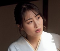 爽香（撮影／中山雅文　ヘアメイク／小林阿佐美　スタイリング／八杉直美）