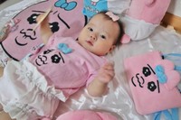 生後7カ月の記念フォト（提供：@cheese99525さん）
