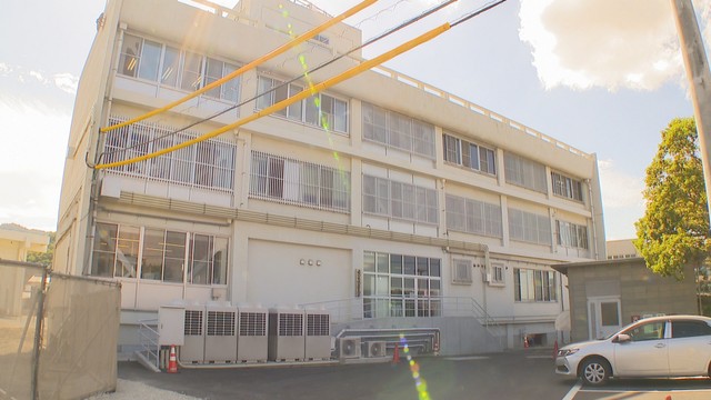 「悪い評価を押したんやろ」配達サービス員の夫に悪評価をした女性に因縁をつけ50万円を恐喝した疑い　夫婦を逮捕　香川