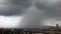 高松市に「雨柱」が出現　夕方に局地的に強い雨　午後5時半までの1時間で12.5ｍｍ