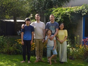 ボランティアの大人が子どもの「バディー」に　カギは一対一の時間と「対等な関係」　　