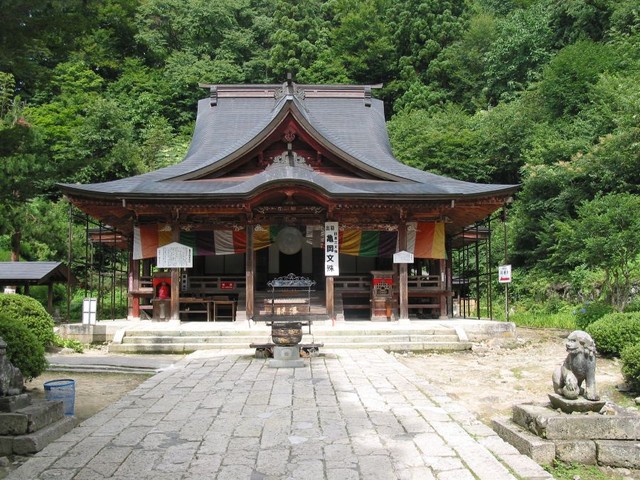 亀岡文殊（松髙山大聖寺）。学問成就のパワースポットとして知られる。 ※高畠町観光協会提供