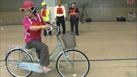 高齢者の事故を防げ　自転車の正しい乗り方を競う大会　香川