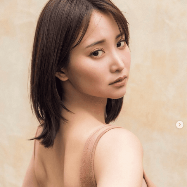 「FLASH」（26年6月23日発売号）に登場した永尾まりやのオフショット　本人のインスタグラム（＠mariyagi_san）より