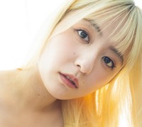 麻倉瑞季（撮影／田中智久　ヘアメイク／海瀬志津奈(JULLY)　スタイリング／沼田実咲 (ミタケイショウ)）