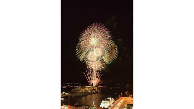 「さぬき高松まつり」に初の有料観覧席　花火の打ち上げ時間は15分から30分に延長へ　香川