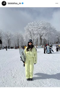 リサ（@lalalalisa_m）さんのインスタグラムより