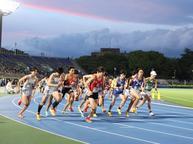 サッカー - 横浜F・マリノス大津祐樹が大学サッカー部員をサポート