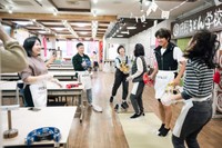 讃岐うどん打ち体験　提供：琴平バス