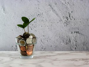 親孝行のための結婚式に消えた貯金。ご祝儀は祖母の愛だった