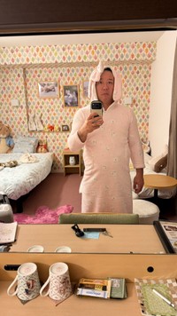 西村瑞樹さん「ドアを開けた瞬間、メルヘンの世界に迷い込んで思わず笑ってしまった」（本人の公式Xから）