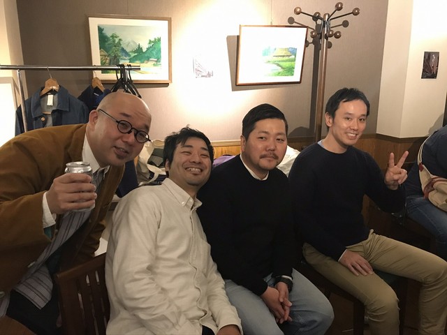 今回のプレゼンテーターの三人。右から大迫力さん、三宗匠さん、角野史和さん。司会者の岩淵さんと