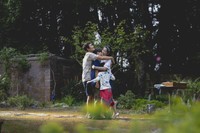 韓国映画「どうしようもない」で演出するパク・チャヌク監督（出典：韓国・映画配給会社CJ ENM Movieの公式X@CJENMMOVIE）