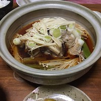 料理上手なくらげねこさん。ねぎに肉を巻いた特製すき焼きがおいしそう！（画像提供：くらげねこさん）