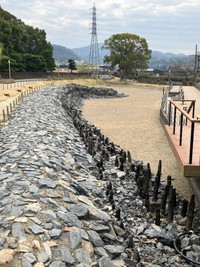 豊臣秀吉が宇治川に築いた太閤堤跡（イメージ画像）