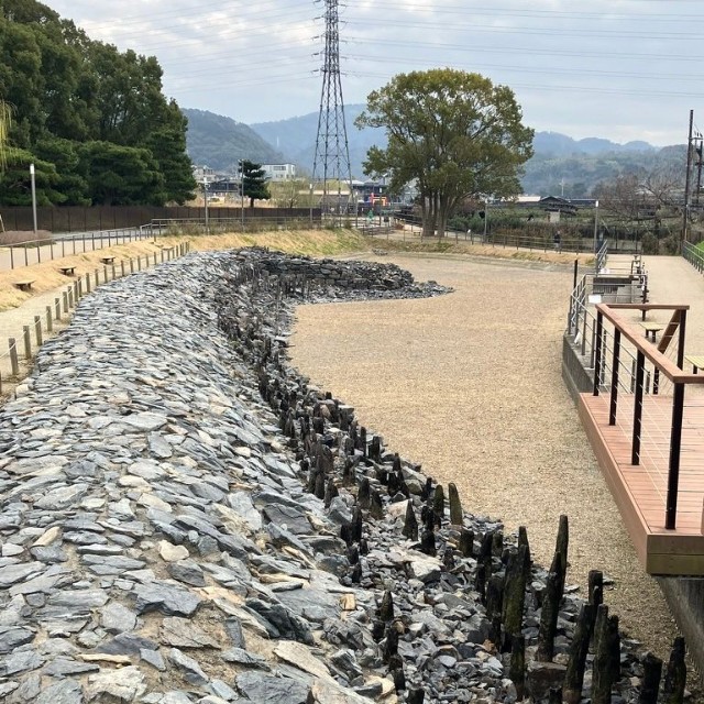 豊臣秀吉が宇治川に築いた太閤堤跡（イメージ画像）