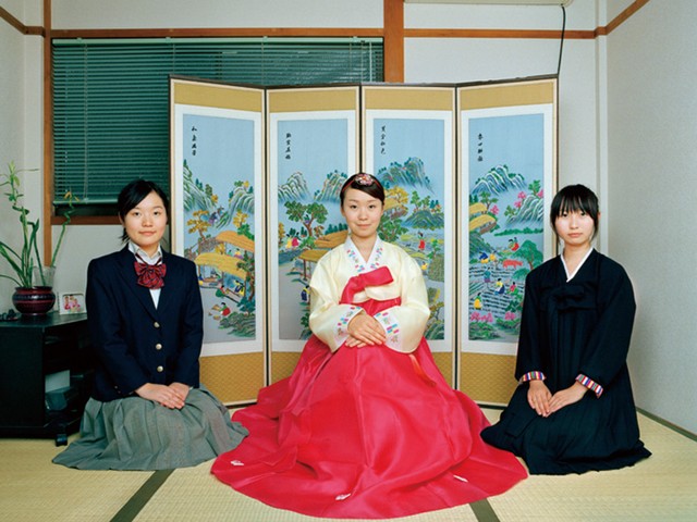 在日コリアンは何人 ドイツの事情と比べると 家族写真で問うアート 朝日新聞globe