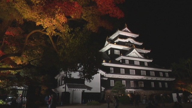 岡山城リニューアルを記念　期間限定のライトアップイベント