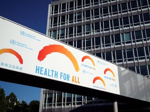 トランプ大統領の猛烈なWHOと中国たたき　元トップ外交官が探る、その真意