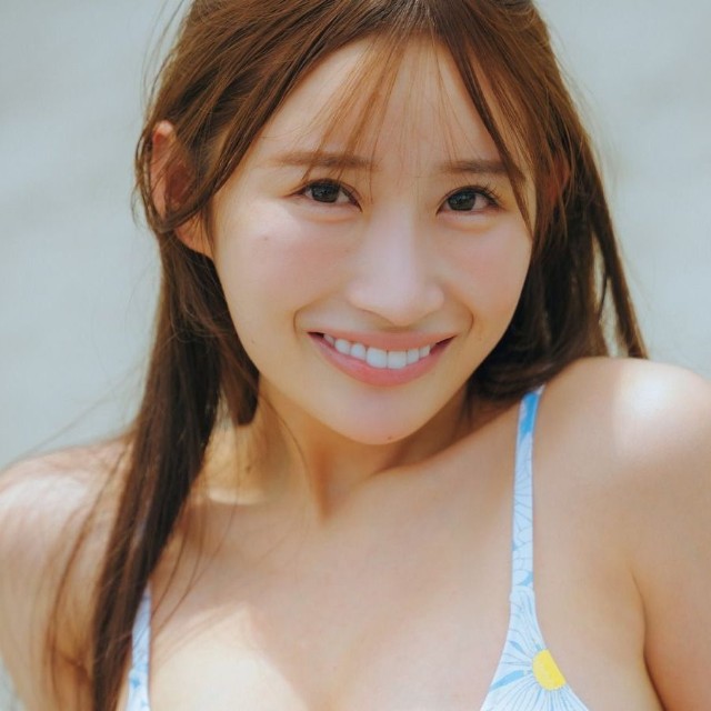 「FLASH」（26年9月8日発売号）に登場した愛花ⓒ光文社／週刊FLASH（写真・友野雄）