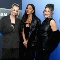 プッシーキャット・ドールの（左から）キンバリー・ワイアット、ニコール・シャージンガー、アシュリー・ロバーツ