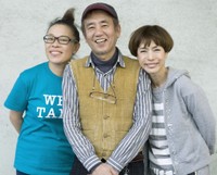 久本雅美（右）や柴田理恵（左）が所属する「劇団WAHAHA本舗」主宰の演出家・喰始氏。23歳の時、日本国憲法をロックにしたレコードを企画した