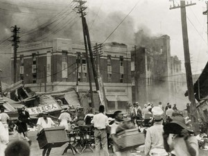 【写真特集】100年前の関東大震災　一面のがれきで廃墟になった街、虐殺の証言も