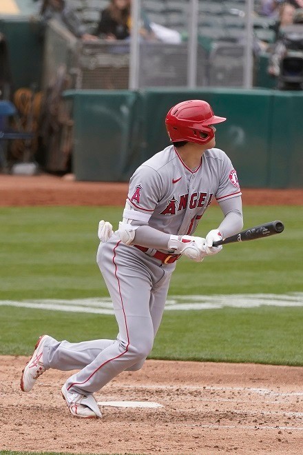 Shohei Ohtani doubles to key 2-run inning as designated hitter vs