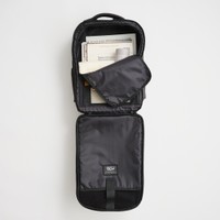 7月8日発売の「無重力マルチバッグ」。スーツケースのように180度開くフルオープン仕様（提供）