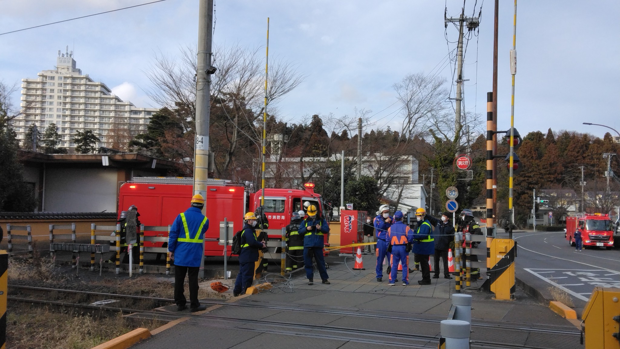 【速報】仙山線　仙台ー山形間の上下で運転見合わせ　〝架線にクレーンが接触との情報〟