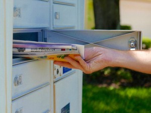 不動産売却のチラシの注目ポイント　誇大表現には注意が必要