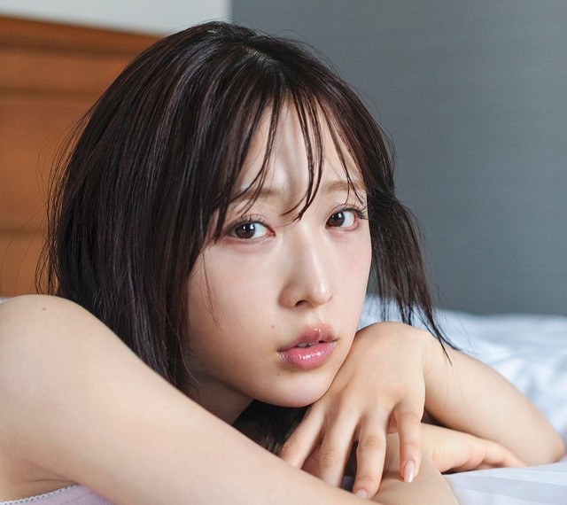 小栗有以 1stフォト＆スタイルブック