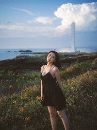 「blt graph.vol.112」（東京ニュース通信社）の表紙・巻頭を飾った沢口愛華＝ 撮影：HIROKAZU