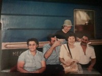 グルジア（現ジョージア）からアゼルバイジャンへ向かう汽車＝1997年ごろ、荻野恭子さん提供