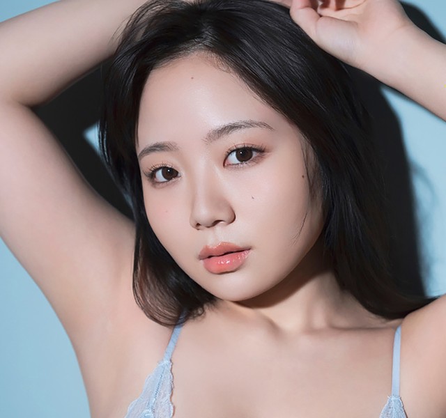 小野たまり(C)光文社/週刊FLASH 写真◎唐木貴央