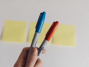 目上の人にペコペコしすぎる文を書いてしまう、ウザイ私は直るのか