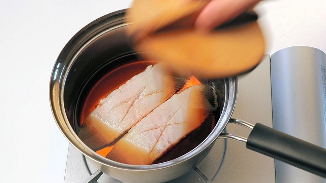 Golden Eye Snapper Simmered in Soy Sauce Stock Image - Image of dishes,  cooked: 168190075