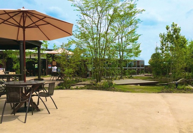 「真庭の食を楽しむ」がテーマの真庭あぐりガーデン。緑豊かで開放感あるリラックス空間が魅力（【公式】真庭あぐりガーデン＠広報女将が毎日発信さんTwitterより）