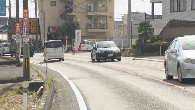 事故があった国道193号　高松市香川町川東下　18日