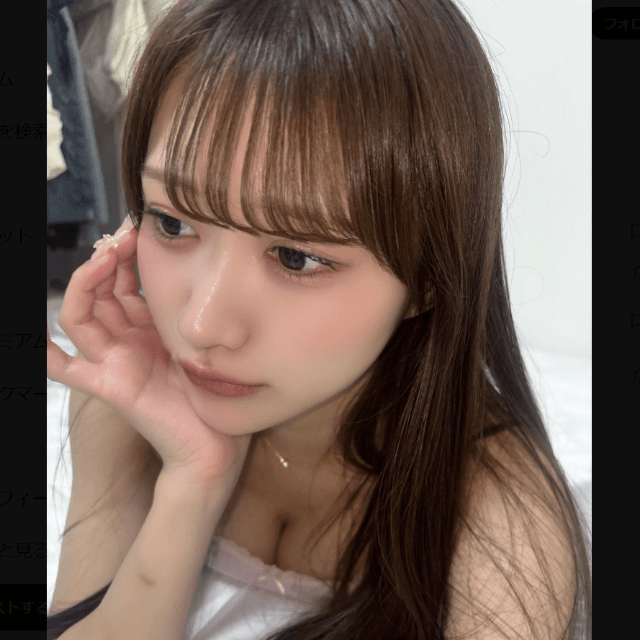 「FLASH」（26年5月12日発売号）に登場した絢瀬まよのオフショット　本人のX（@mayo_ayase_）より