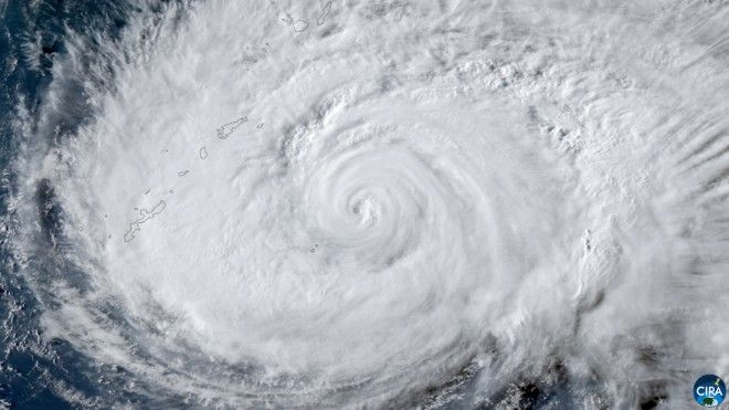 Evacuations as Typhoon No. 13 approaches, flights canceled | The Asahi Shimbun: Breaking News, Japan News and Analysis