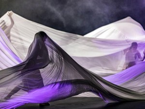 バス旅行で「部長の横で相手してね」。演じることを拒否した結果